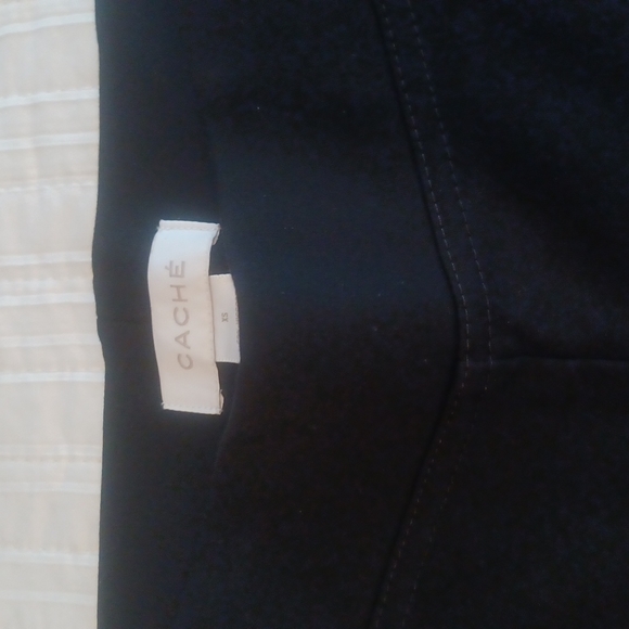 NWOT Cache black leggings w/ sequin lace - Picture 4 of 10